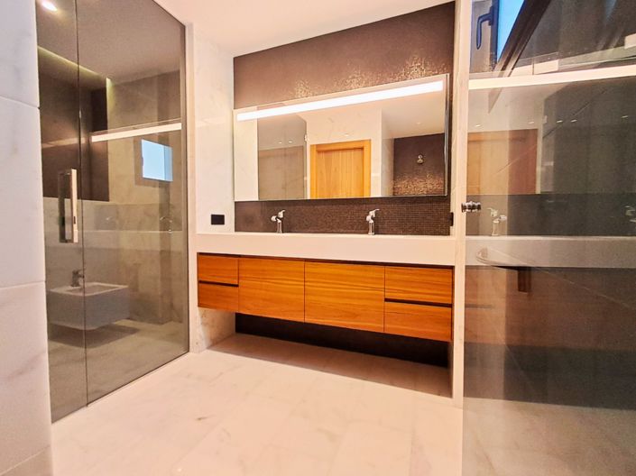 Image No.7-3 Bed Villa for sale