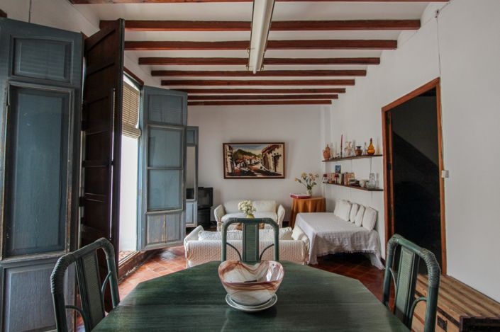Image No.14-5 Bed Townhouse for sale