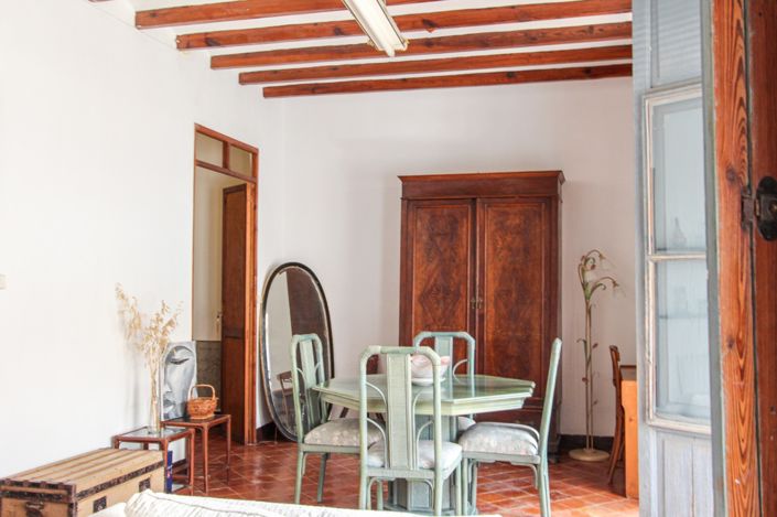 Image No.17-5 Bed Townhouse for sale