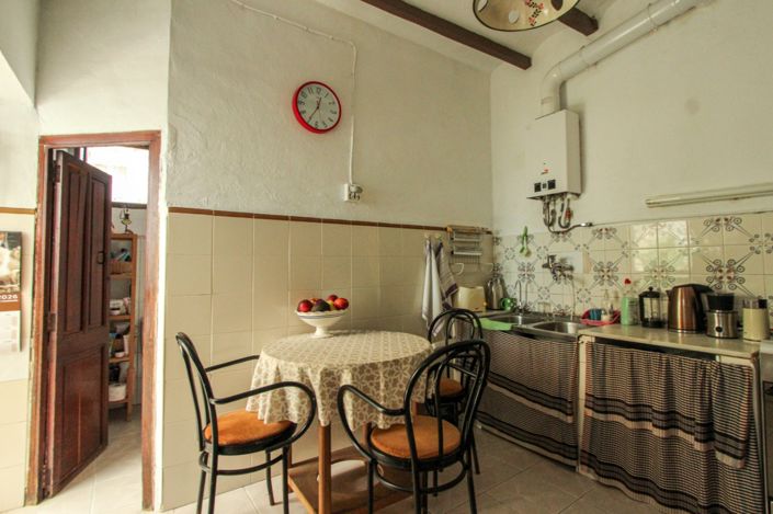 Image No.9-5 Bed Townhouse for sale