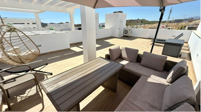 Image No.27-2 Bed Townhouse for sale