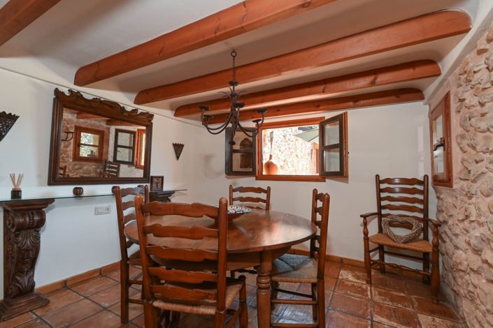 Image No.17-5 Bed Villa for sale