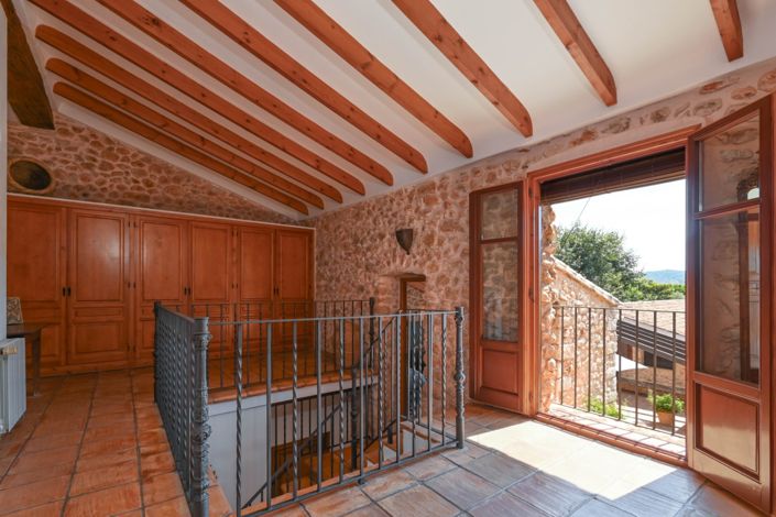 Image No.22-5 Bed Villa for sale