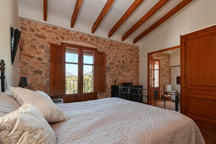 Image No.28-5 Bed Villa for sale
