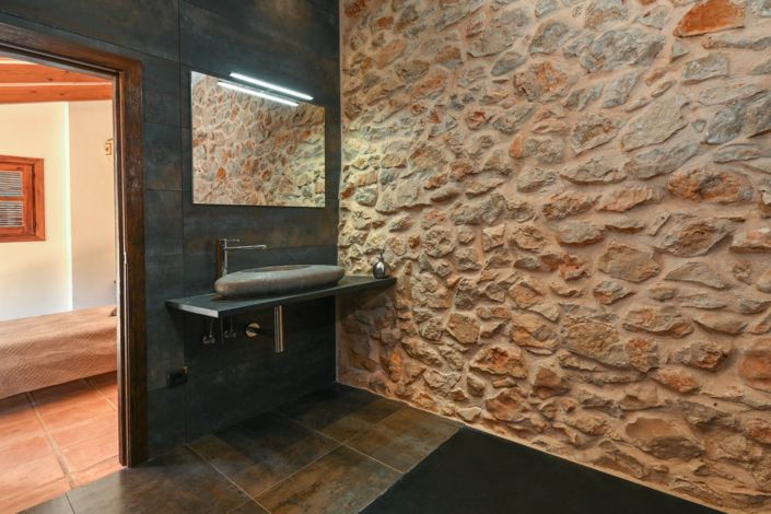Image No.36-5 Bed Villa for sale