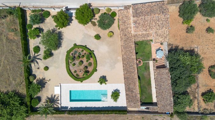 Image No.44-5 Bed Villa for sale