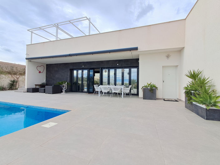 Image No.12-5 Bed Villa for sale
