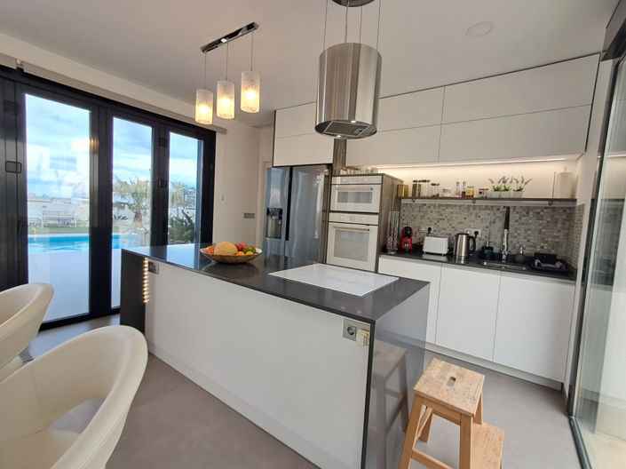 Image No.26-5 Bed Villa for sale