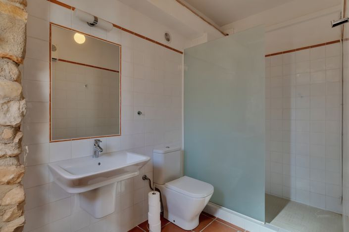 Image No.19-5 Bed Townhouse for sale