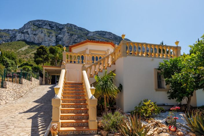 Image No.28-3 Bed Villa for sale