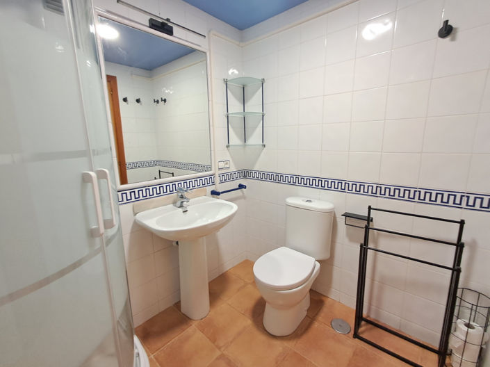 Image No.27-2 Bed Apartment for sale