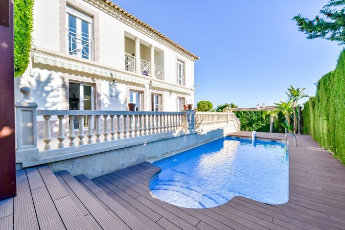 Image No.10-4 Bed Villa for sale