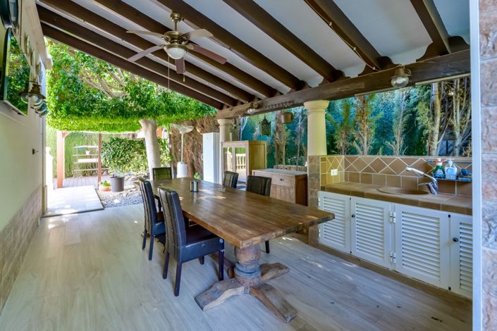 Image No.17-4 Bed Villa for sale