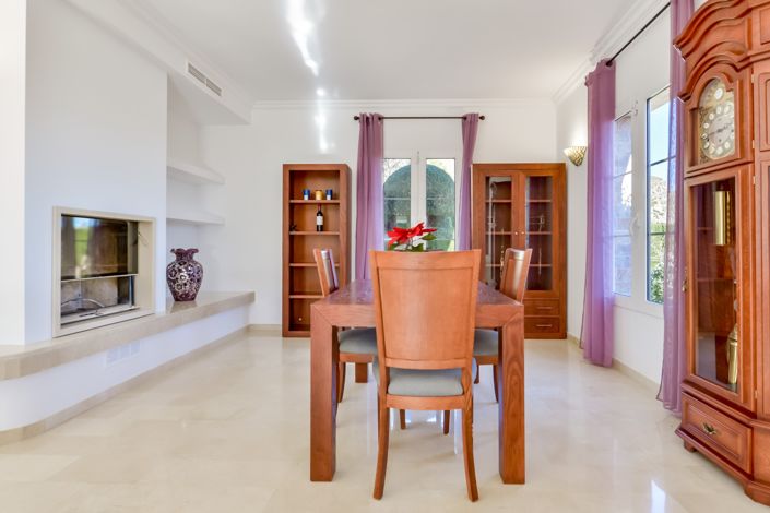 Image No.33-4 Bed Villa for sale