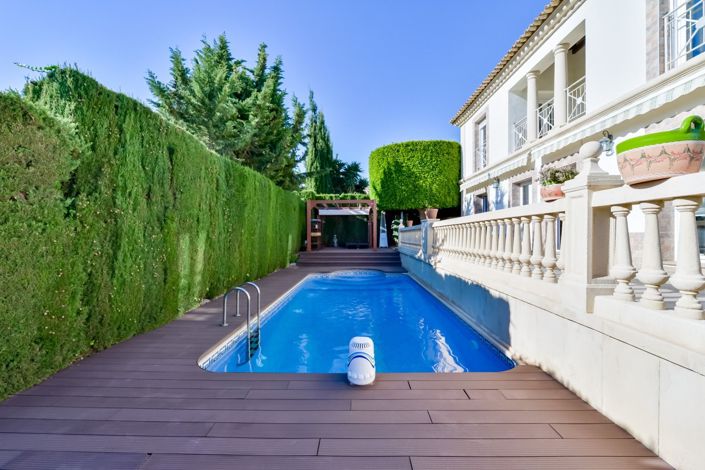 Image No.9-4 Bed Villa for sale
