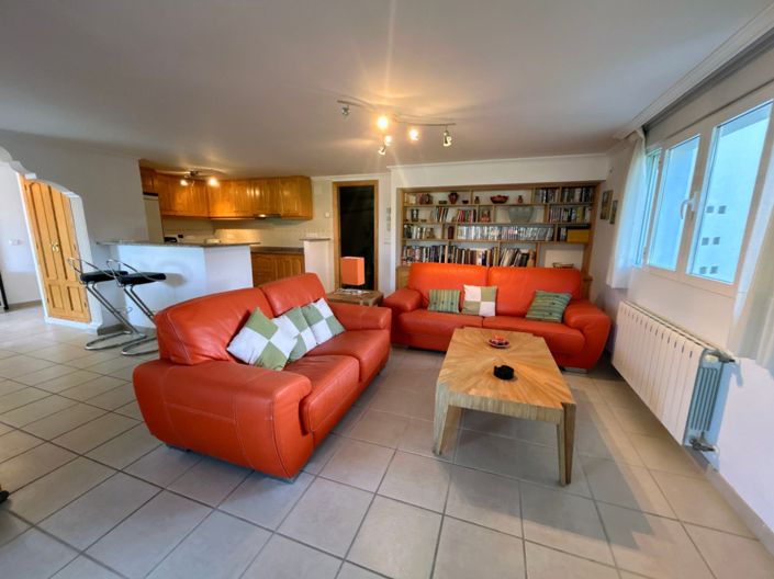 Image No.17-4 Bed Villa for sale
