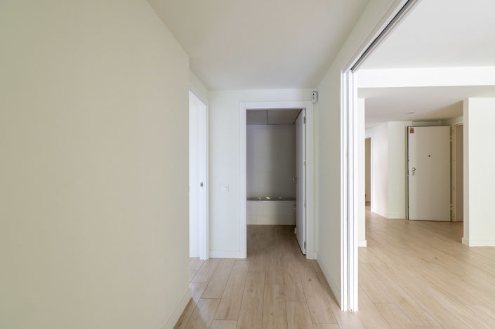 Image No.13-3 Bed Apartment for sale