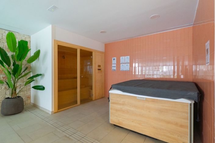 Image No.29-3 Bed Apartment for sale