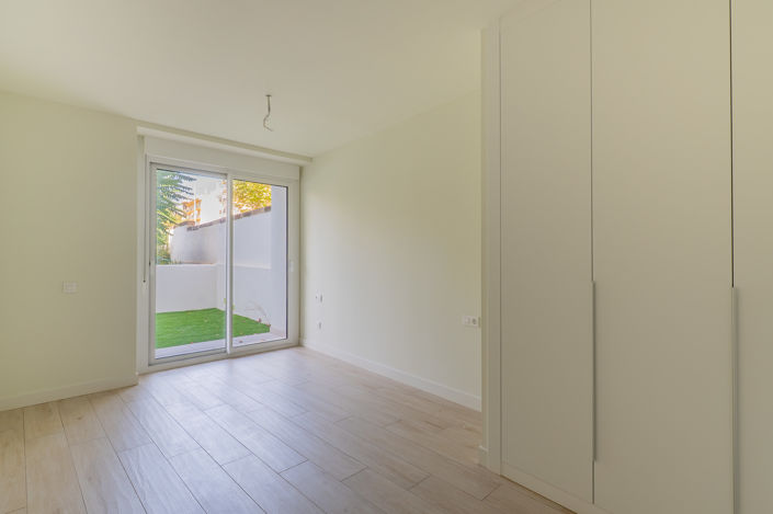 Image No.7-3 Bed Apartment for sale