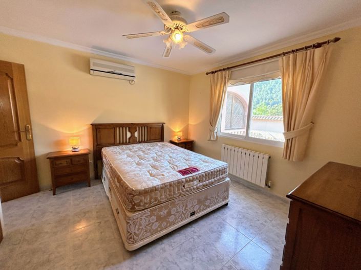 Image No.23-3 Bed Villa for sale
