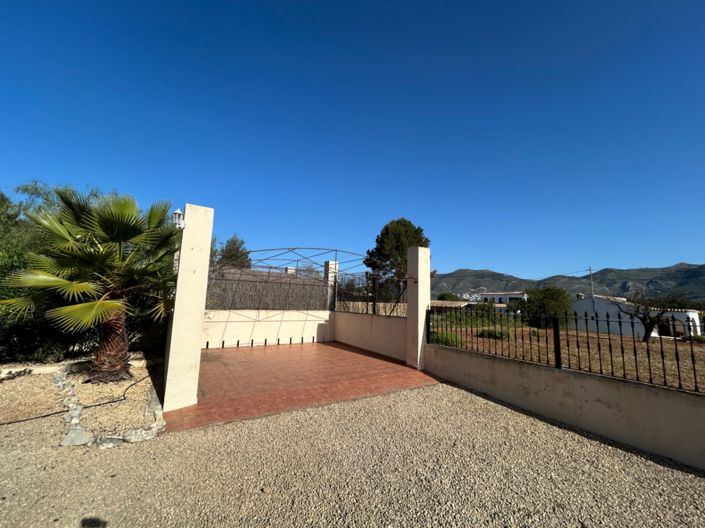 Image No.24-3 Bed Villa for sale