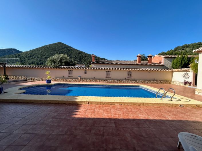Image No.31-3 Bed Villa for sale