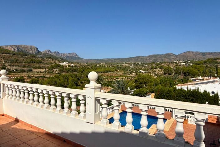 Image No.10-4 Bed Villa for sale