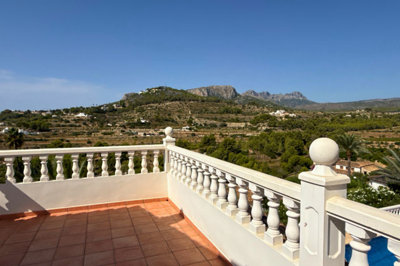 luxuryvillaforsaleempedrolacalpe36