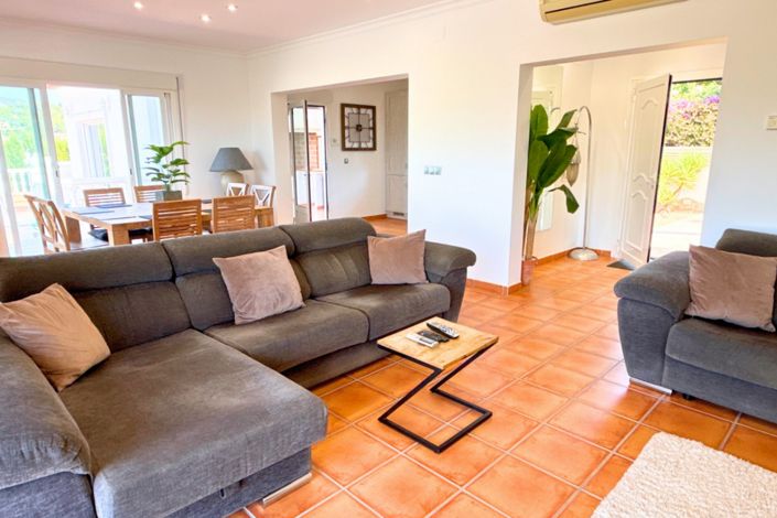 Image No.23-4 Bed Villa for sale