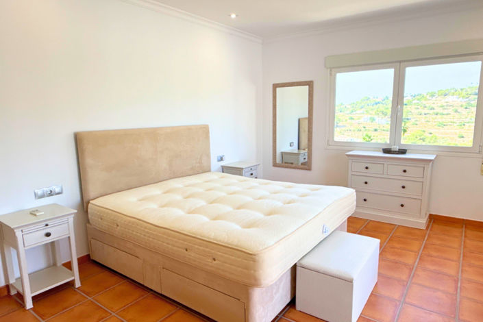 Image No.37-4 Bed Villa for sale