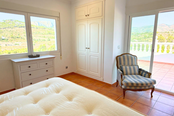Image No.39-4 Bed Villa for sale