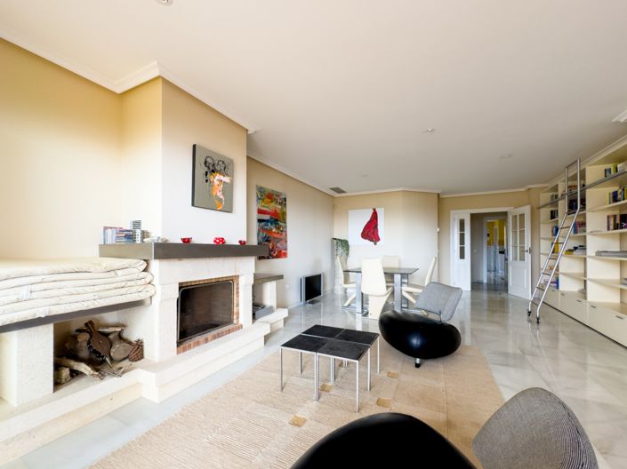 Image No.13-3 Bed Apartment for sale
