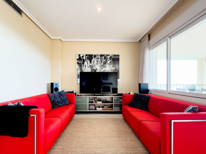 Image No.14-3 Bed Apartment for sale