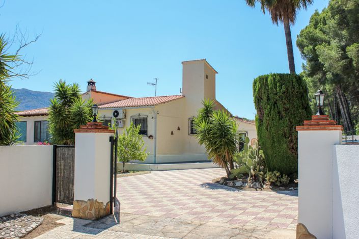 Image No.44-5 Bed Villa for sale