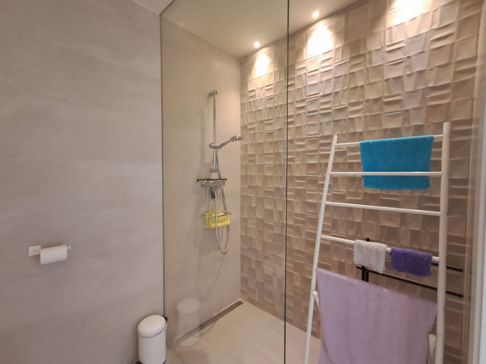 Image No.37-3 Bed Villa for sale