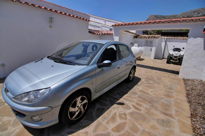 Image No.27-3 Bed Villa for sale