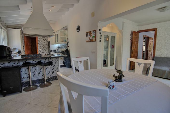 Image No.9-3 Bed Villa for sale