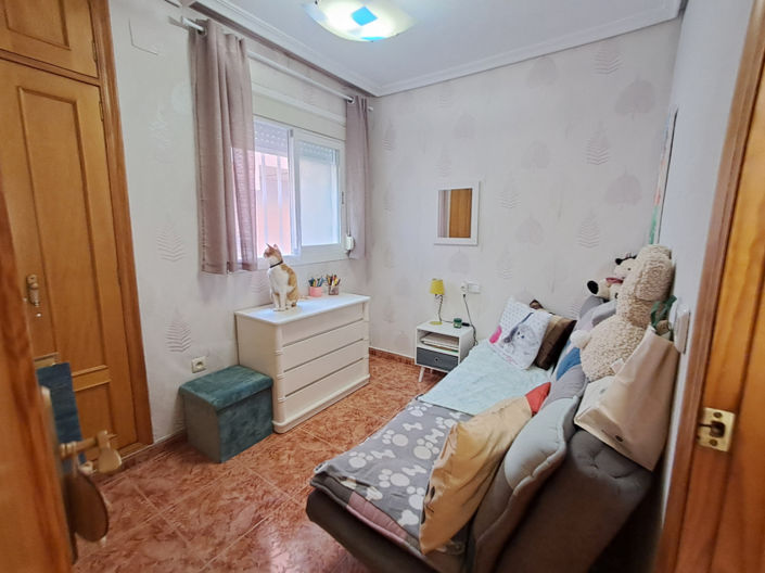 Image No.16-2 Bed Apartment for sale