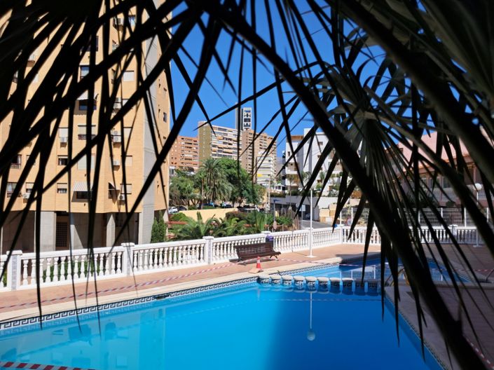 Image No.25-2 Bed Apartment for sale