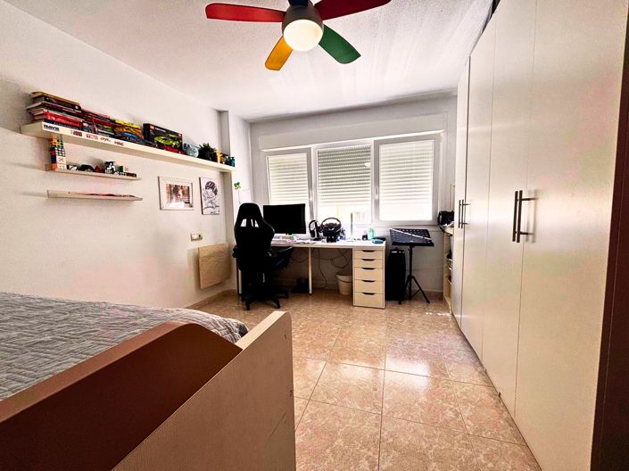 Image No.22-4 Bed Apartment for sale