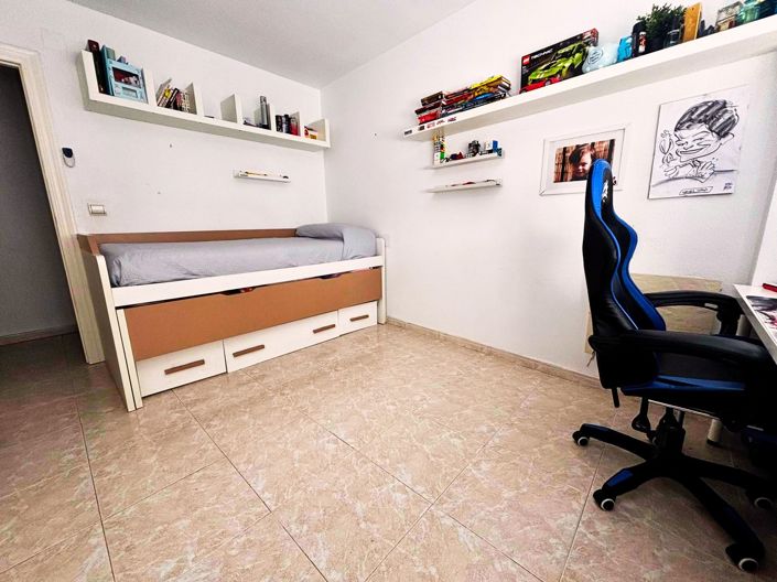 Image No.24-4 Bed Apartment for sale