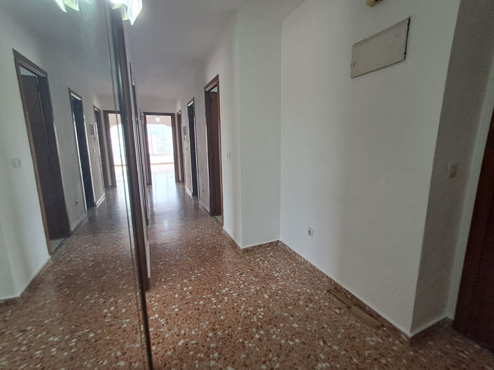 Image No.10-3 Bed Apartment for sale