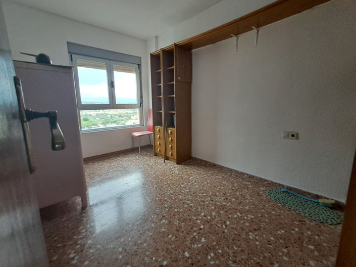 Image No.13-3 Bed Apartment for sale