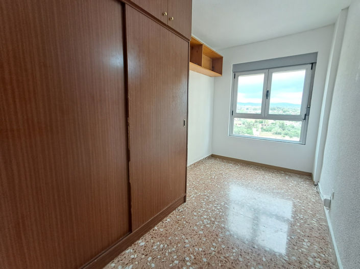 Image No.15-3 Bed Apartment for sale