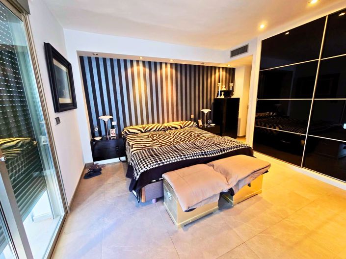 Image No.16-2 Bed Apartment for sale