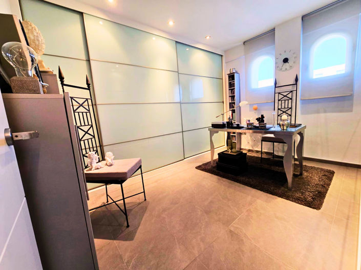 Image No.22-2 Bed Apartment for sale