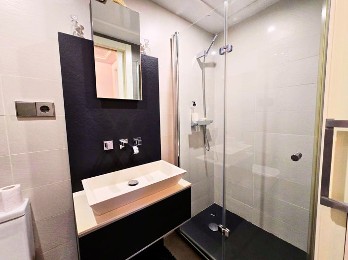 Image No.24-2 Bed Apartment for sale