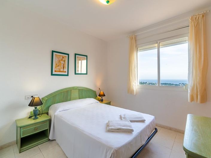 Image No.9-2 Bed Apartment for sale