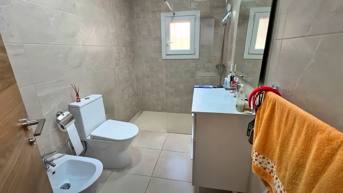 Image No.13-4 Bed Villa for sale