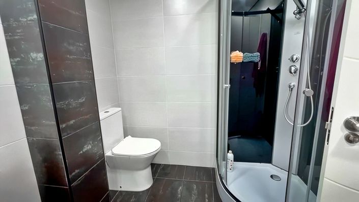 Image No.29-4 Bed Villa for sale